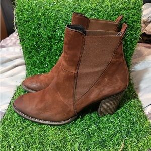 Paul Green Brown Ankle Boots